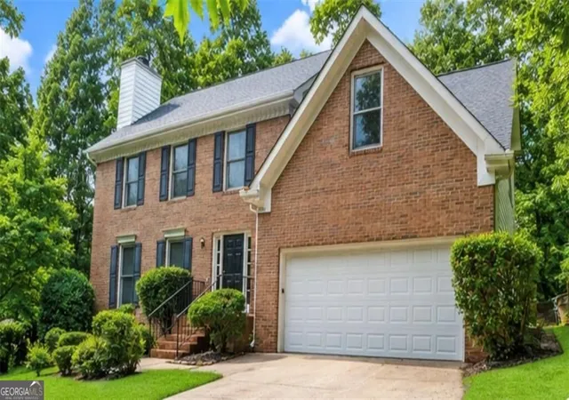 Single family home for sale at 3501 Eastpines Wy, Snellville, GA 30039 | MLS# 10772294
