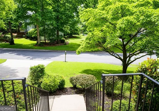 Photo 4 of Single family home for sale at 3501 Eastpines Wy, Snellville, GA 30039 | MLS# 10772294 | Listing updated on 2026-10-09