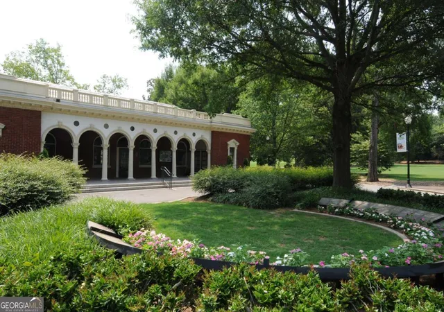 2nd image of 242 12Th St Ne, Atlanta, GA 30309