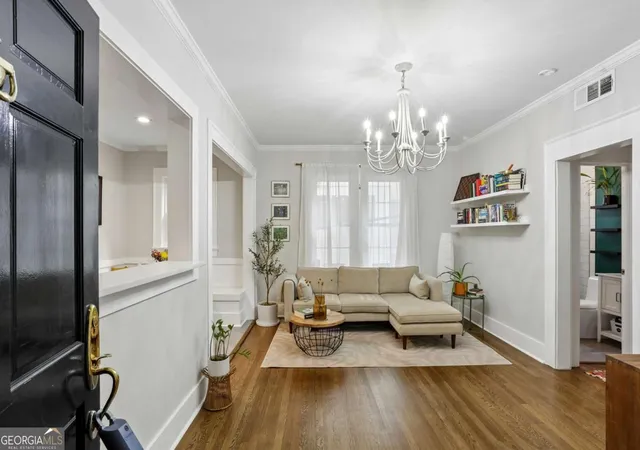 3rd image of 242 12Th St Ne, Atlanta, GA 30309