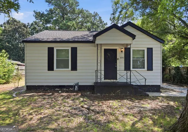 Photo 1 of Sale Pending at 1693 Concord Dr Se, Marietta, GA 30060 | MLS# 10826502 | Listing updated on 2026-09-03