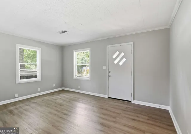 Photo 3 of Sale Pending at 1693 Concord Dr Se, Marietta, GA 30060 | MLS# 10826502 | Listing updated on 2026-09-03