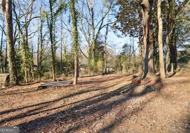 31st image of 2545 Plantation Dr, Atlanta, GA 30344 | MLS# 10726015