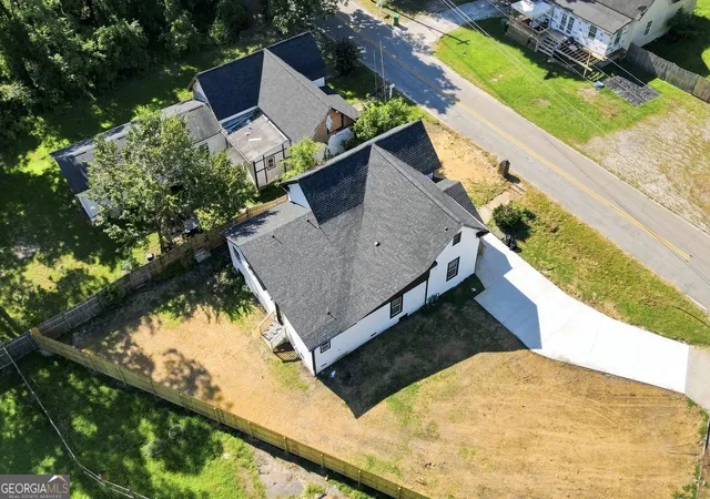 Photo 2 of Single family home for sale at 7516 Conyers St, Lithonia, GA 30058 | MLS# 10832792 | Listing updated on 2026-09-16