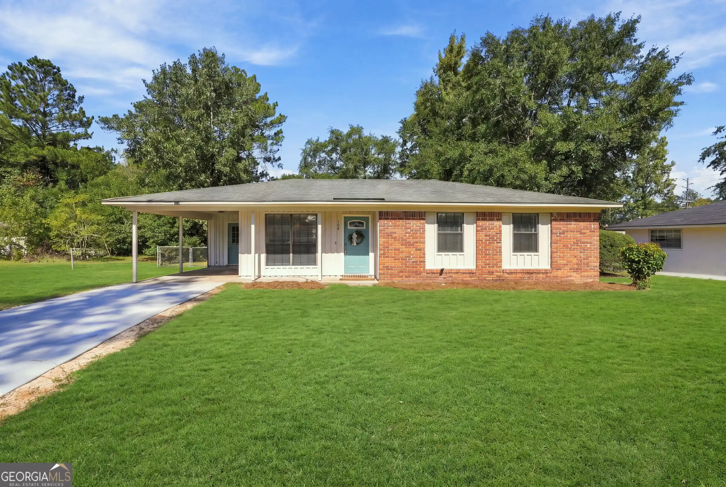 Photo 1 of Single family home for sale at 108 W 15th Street, Rincon, GA 31326 | MLS# 10877502 | Listing updated on 2026-10-22