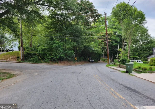 5th image of 44 Johnson Rd Nw, Atlanta, GA 30318 | MLS# 10753712