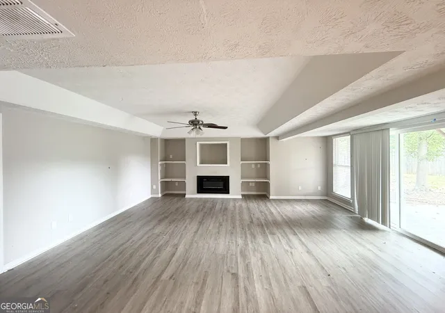 Photo 3 of Single family home for sale at 482 Waterfront Dr, Mcdonough, GA 30253 | MLS# 10829670 | Listing updated on 2026-10-03