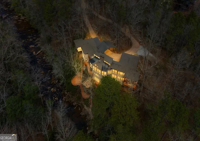 5th image of 1290 Davis Rd, Carrollton, GA 30116 | MLS# 10719921