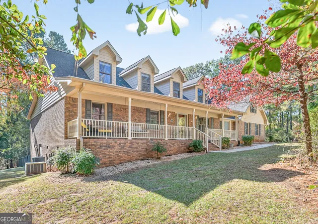 2nd image of 2150 Oglesby Bridge Rd Sw, Conyers, GA 30094 | MLS# 10806760