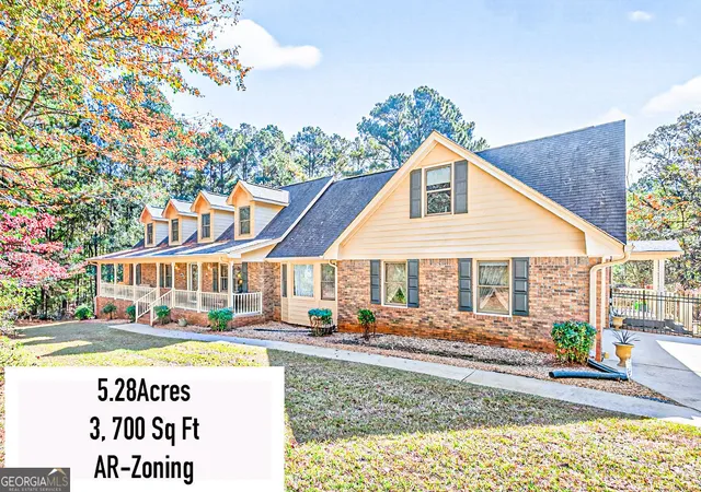 3rd image of 2150 Oglesby Bridge Rd Sw, Conyers, GA 30094 | MLS# 10806760
