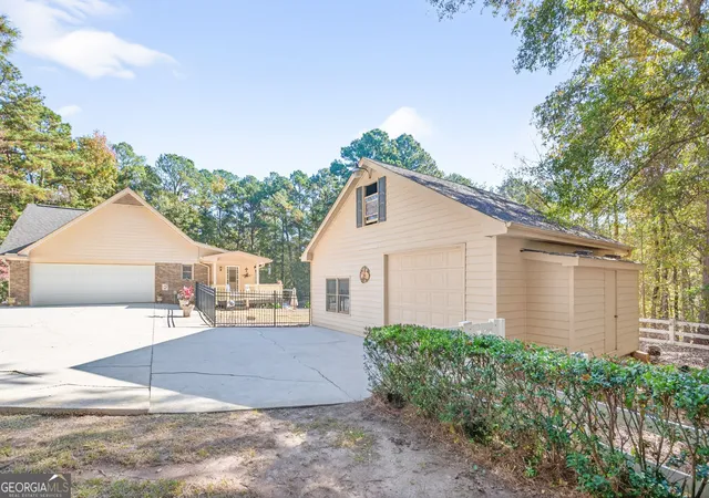 4th image of 2150 Oglesby Bridge Rd Sw, Conyers, GA 30094 | MLS# 10806760