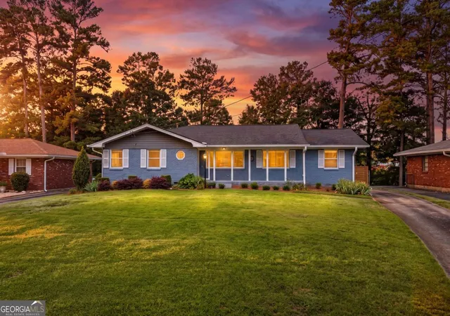 Photo 4 of Single family home for sale at 1891 Shepherd Cir Sw, Atlanta, GA 30311 | MLS# 10804832 | Listing updated on 2026-09-12