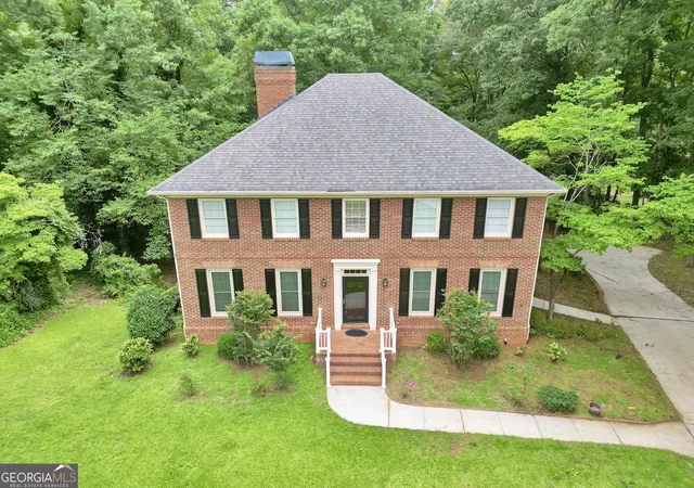2nd image of 1180 Azalea Cir Se, Conyers, GA 30013 | MLS# 10793972