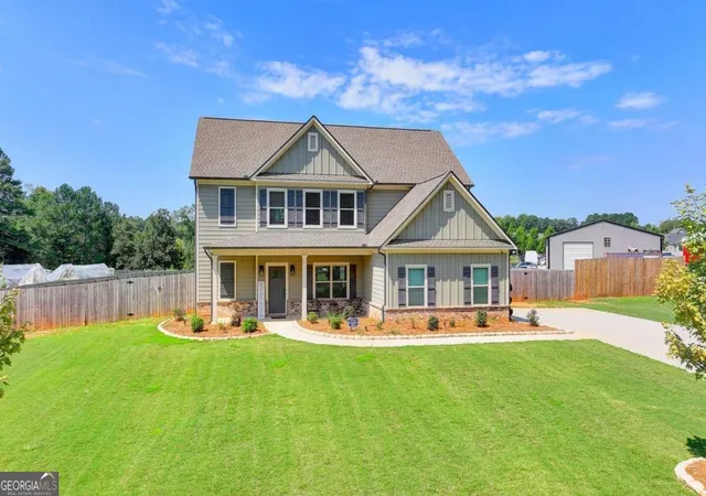 Photo 1 of Sale Pending at 4500 Bay Crk Rd, Loganville, GA 30052 | MLS# 10739219 | Listing updated on 2026-09-16