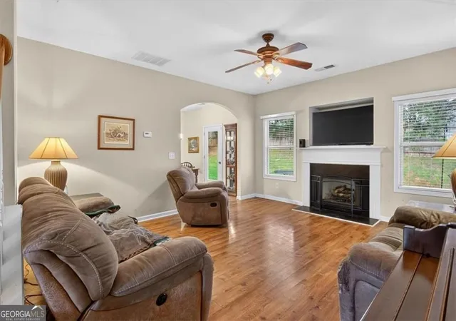 Photo 4 of Single family home for sale at 257 Bethany Manor Ct, Ball Ground, GA 30107 | MLS# 10820555 | Listing updated on 2026-09-05