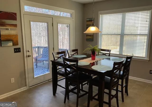 Photo 4 of Sale Pending at 2626 SW Summit Pkwy, Atlanta, GA 30331 | MLS# 10731503 | Listing updated on 2026-08-04
