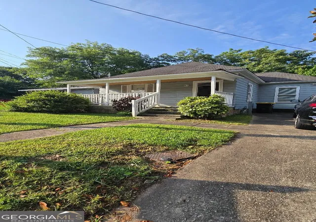1st image of 71 Martin Luther King Dr, Newnan, GA 30263 | MLS# 10799022