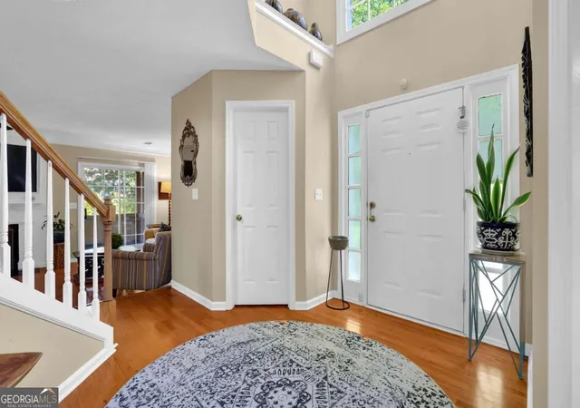 Photo 3 of Single family home for sale at 4095 Beaver Oaks Dr, Duluth, GA 30096 | MLS# 10735650 | Listing updated on 2026-07-15