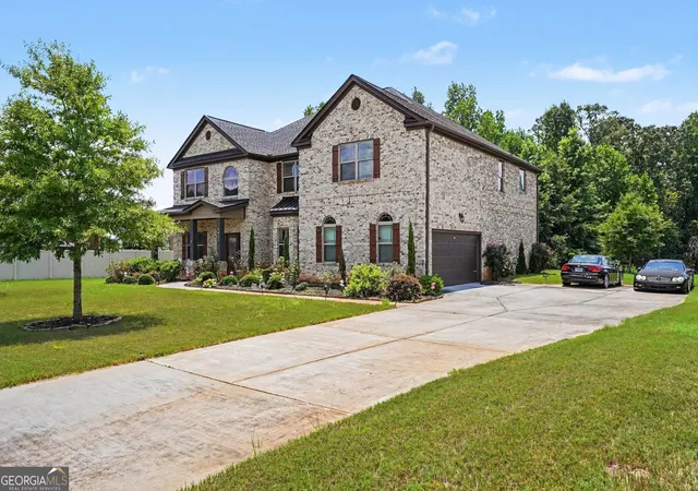 Photo 4 of Single family home for sale at 707 Corsica Ln, Stockbridge, GA 30281 | MLS# 10801971 | Listing updated on 2026-07-23
