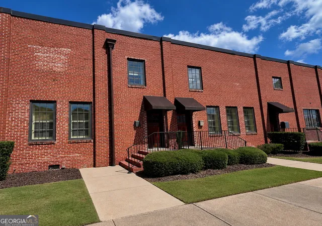 2nd image of 708 4th Ave, West Point, GA 31833 | MLS# 10812142