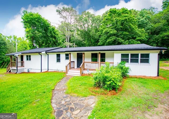 2nd image of 61 Davenport Mill Rd, Carrollton, GA 30117 | MLS# 10774909