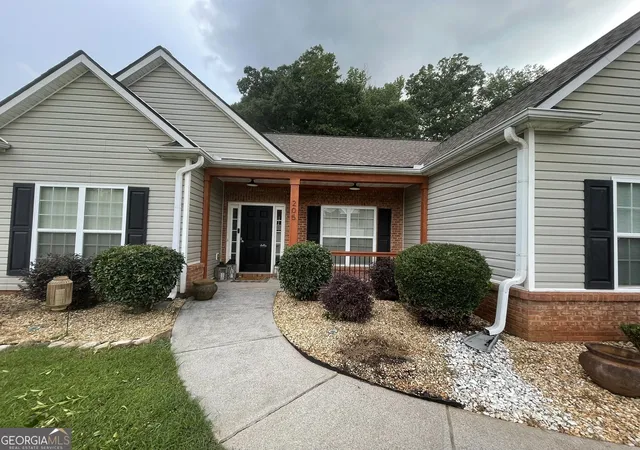 1st image of 205 Stagecoach Pass, Temple, GA 30179 | MLS# 10826590