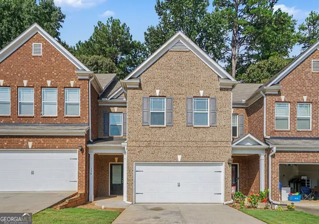 1st image of 258 Britt Dr, Lawrenceville, GA 30046 | MLS# 10824657