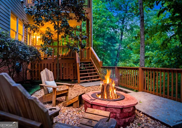 Photo 3 of Mansion for sale at 4545 Bastion Dr, Roswell, GA 30075 | MLS# 10753854 | Listing updated on 2026-06-07