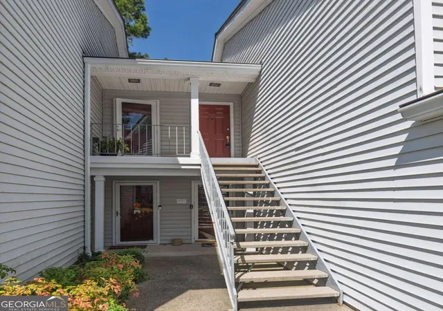 Photo 3 of Condo for sale at 4106 Whitehall Wy, Alpharetta, GA 30004 | MLS# 10829600 | Listing updated on 2026-09-05