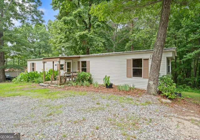 Homes for sale in Dawsonville, GA | 37 Adrianne Ln, Dawsonville, GA 30534 | MLS# 10798882