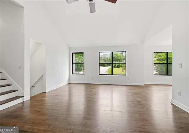 Photo 3 of Single family home for sale at 5077 Ravenwood Dr, Marietta, GA 30066 | MLS# 10773092 | Listing updated on 2026-06-25
