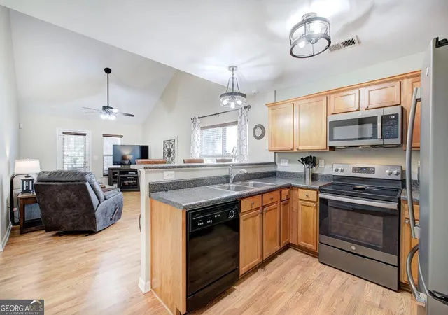2nd image of 126 Oakview Psge, Canton, GA 30114 | MLS# 10811761