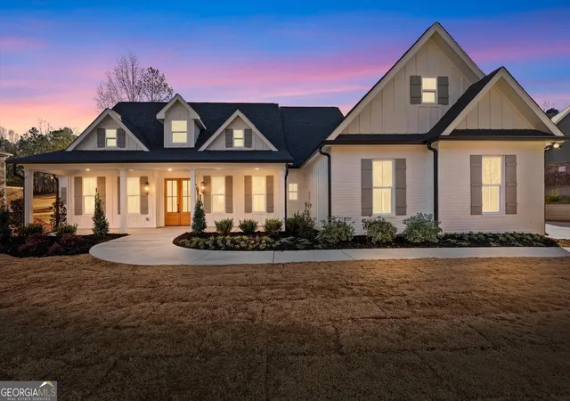 2nd image of 105 West Lake Blvd, Carrollton, GA 30116 | MLS# 10597484