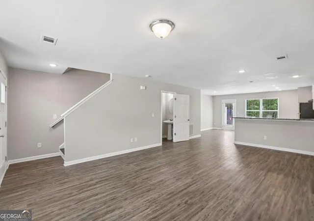 Photo 4 of Townhouse for sale at 4422 Pinscher St, Union City, GA 30291 | MLS# 10784349 | Listing updated on 2026-08-21