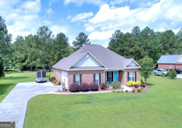 Homes for sale in Albany, GA | 101 Ivy Ln, Albany, GA 31721 | MLS# 10773599