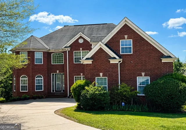 Photo 1 of Single family home for sale at 260 Wyncreek Ct Sw, Atlanta, GA 30331 | MLS# 10740973 | Listing updated on 2026-06-20