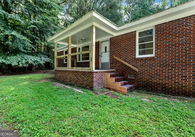 Photo 2 of Single family home for sale at 4188 Commerce Rd, Jefferson, GA 30549 | MLS# 10819063 | Listing updated on 2026-09-11