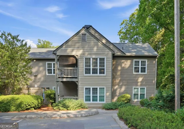 1st image of 1109 Mill Pond Dr Se, Smyrna, GA 30082 | MLS# 10758648