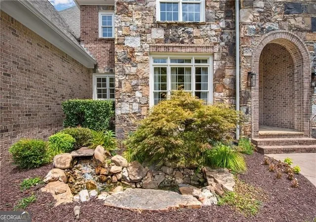 3rd image of 2140 Tee Dr, Braselton, GA 30517 | MLS# 10805912