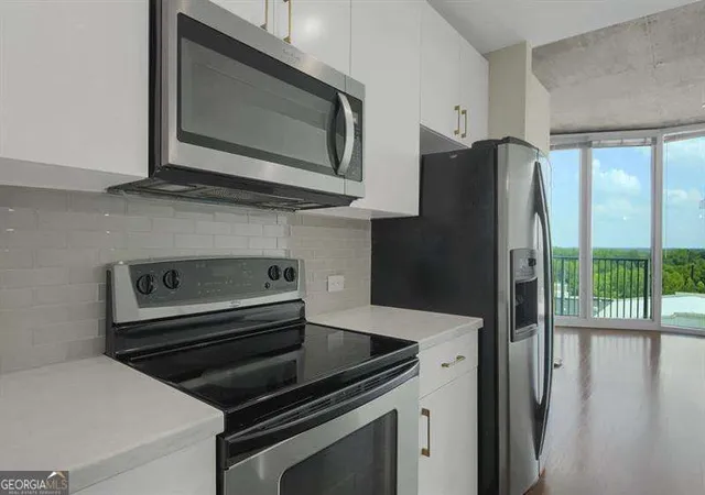 Photo 4 of Condo for sale at 361 17th Street #910, Atlanta, GA 30363 | MLS# 10666354 | Listing updated on 2026-07-08