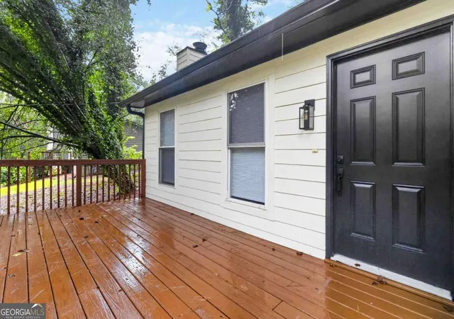 3rd image of 3292 Mixon Wy, Stone Mountain, GA 30087 | MLS# 10814458