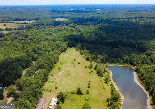 Photo 4 of House for sale at 211 Toney Rd, Commerce, GA 30529 | MLS# 10818014 | Listing updated on 2026-10-06