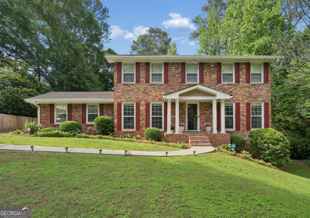 Photo 1 of Single family home for sale at 3265 Henderson Creek Rd, Atlanta, GA 30341 | MLS# 10832144 | Listing updated on 2026-10-23