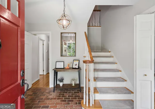 Photo 2 of Single family home for sale at 3265 Henderson Creek Rd, Atlanta, GA 30341 | MLS# 10832144 | Listing updated on 2026-10-23