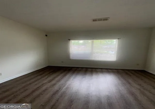 Photo 3 of Townhouse for sale at 1560 Eastern Sunrise Ln, Decatur, GA 30034 | MLS# 10727312 | Listing updated on 2026-07-25