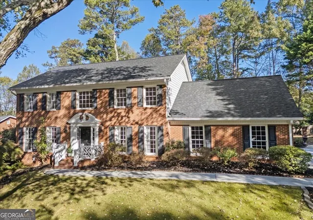 Photo 1 of Single family home for sale at 235 Landfall Rd, Sandy Springs, GA 30328 | MLS# 10878127 | Listing updated on 2026-10-25