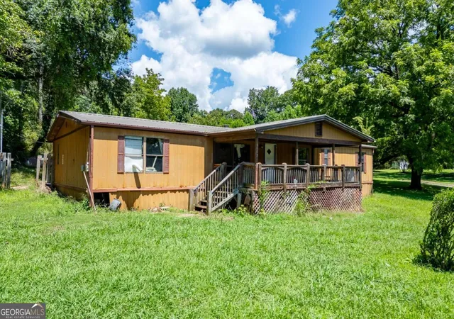 1st image of 4005 C Rogers Rd, Gainesville, GA 30506 | MLS# 10819787
