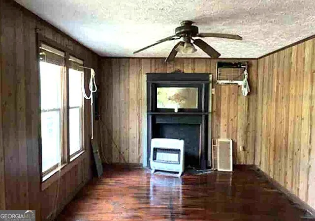 2nd image of 501 Lovebridge Rd Se, Calhoun, GA 30701 | MLS# 10813638