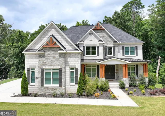 Photo 1 of Single family home for sale at 14180 Reserve Manor Ln, Roswell, GA 30075 | MLS# 10821151 | Listing updated on 2026-09-14