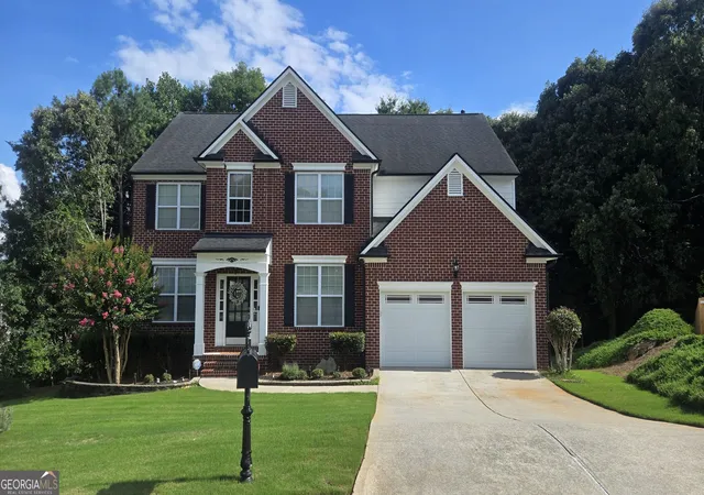 Photo 1 of Single family home for sale at 923 Van Briggle Path Ne, Sugar Hill, GA 30518 | MLS# 10813505 | Listing updated on 2026-09-18